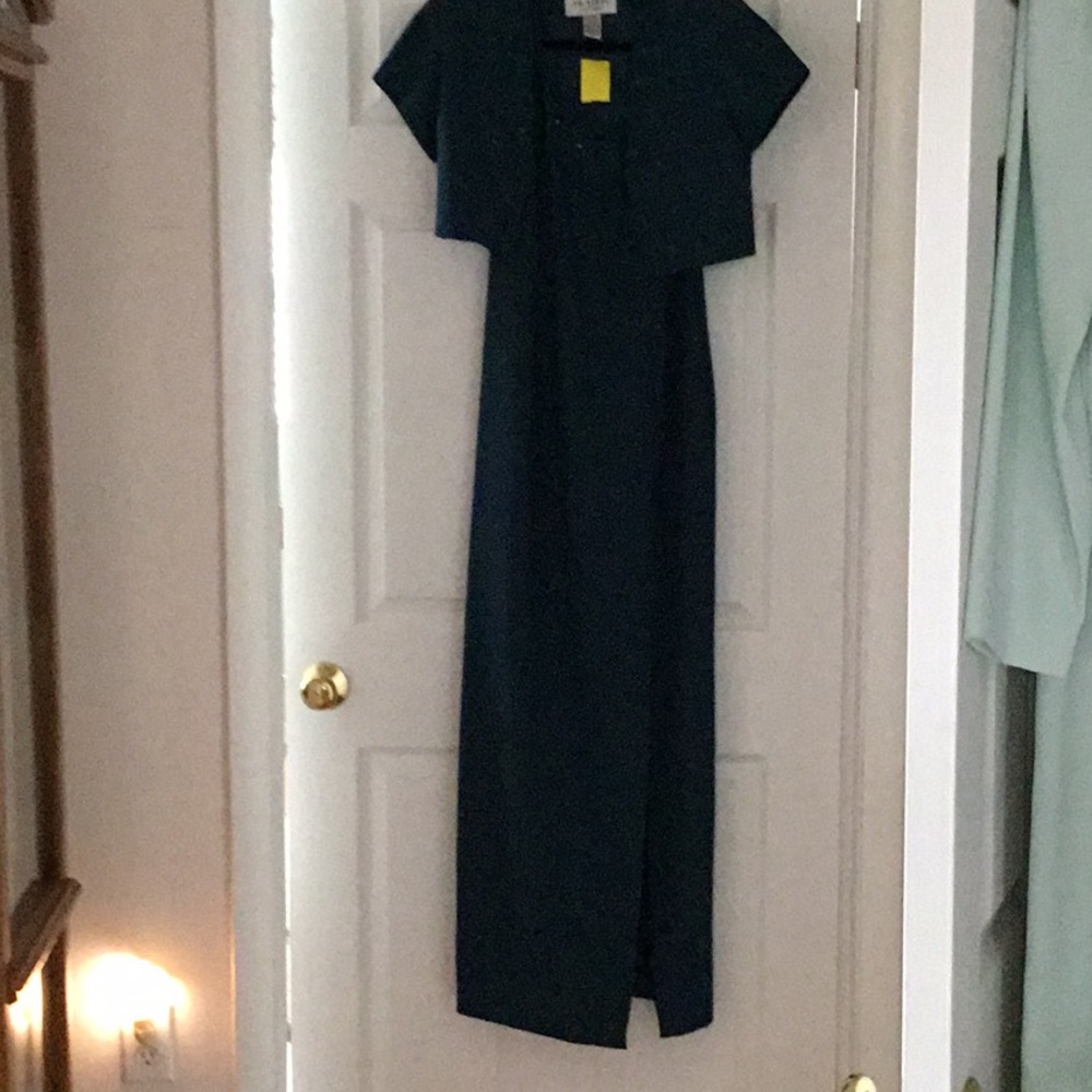 J.R. Nites Hunter Green Beaded Evening Gown NWT. Size 6